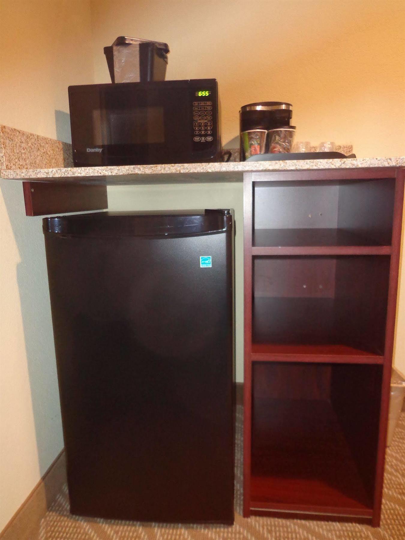 Cobblestone Inn&Suites - Marquette Esterno foto